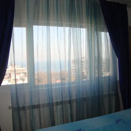 アパート Aboba Sea View *